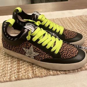 NEW Gianni Bini Tennis Kaekko Cheetah Print Shoes-8